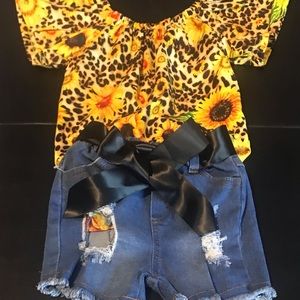 Sunflower short set